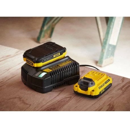 Дрель-шуруповерт аккумуляторный Li-lon 18В 1.5Ач 50Нм STANLEY Fatmax SFMCD700C2K стоимость