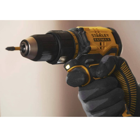 Дриль-шуруповерт акумуляторний Li-lon 18В 2Аг 60Нм STANLEY Fatmax SFMCD710D2K у Львові