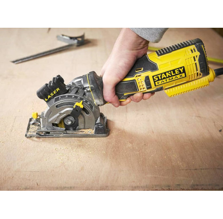 Пила циркулярна мережева 89мм 650Вт Stanley Fatmax FME380K з іншого ракурсу