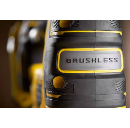 Пила лобзикова акумуляторна Li-lon 18В 4Аг Stanley Fatmax SFMCS650M2K з іншого ракурсу