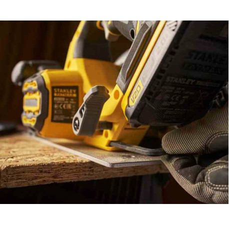 Пила циркулярная аккумуляторная Li-lon 18В 190мм Stanley Fatmax SFMCS550B 