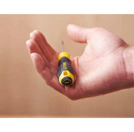 Викрутка Cushion Grip 60мм з паралельним жалом шліц SL2.5 Stanley STHT16151-0 в магазині Tools DeWalt